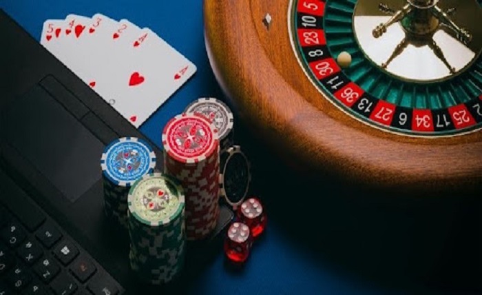 Real Money Card Playing